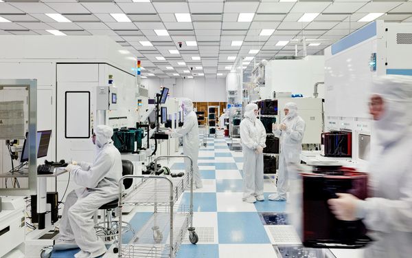 美国豪赌10亿美元押注量子芯片制造,IBM分拆公司Anderon赢得CHIPS研发大奖