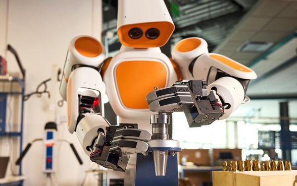 Walden Robotics携手丰田,打造实用型人形机器人