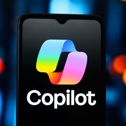 Copilot严重漏洞曝光:攻击者可绕过2FA窃取用户验证码